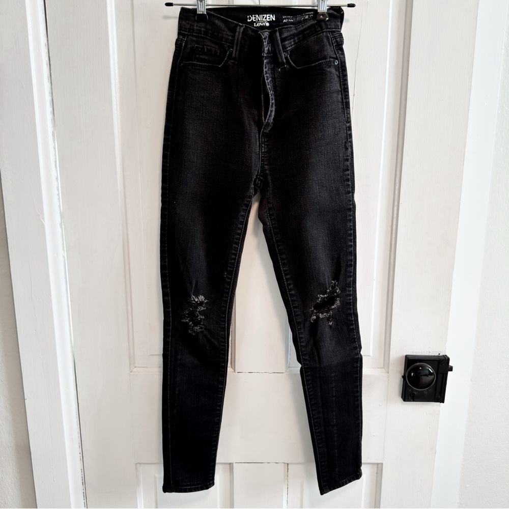 Denizen from Levi's Women's Black Distressed Jeans